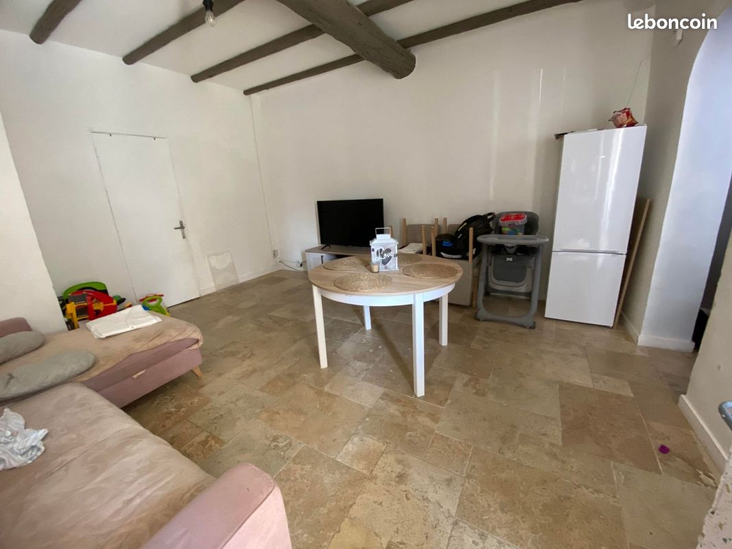 Maison 3 pièces 55 m² · à Bellegarde · 55 m² · 750 €