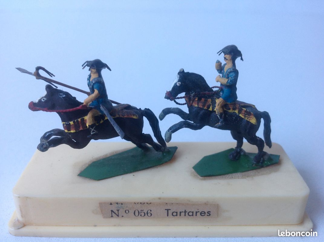 Soldat guerrier anglo-zoulou, figurine de guerrier