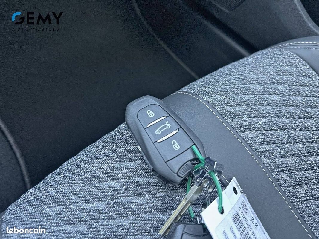 PEUGEOT 308 Plug-in Hybrid 195 ch e-DCS7 Allure (image 23)