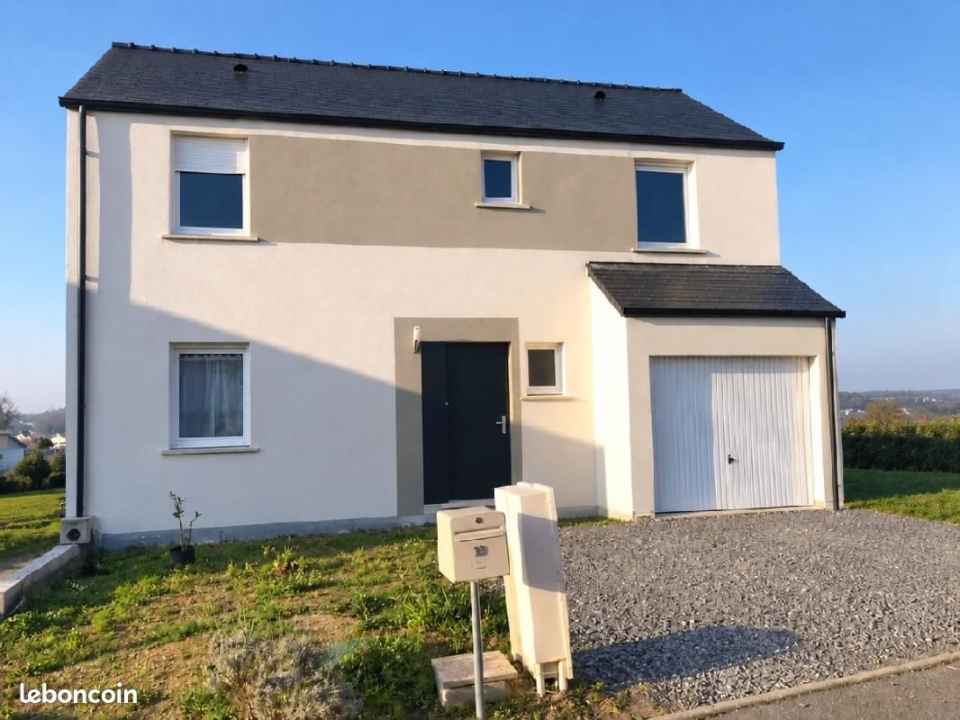Maison 5 pièces 100 m² · à Segré-en-Anjou Bleu · 100 m² · 218 740 €