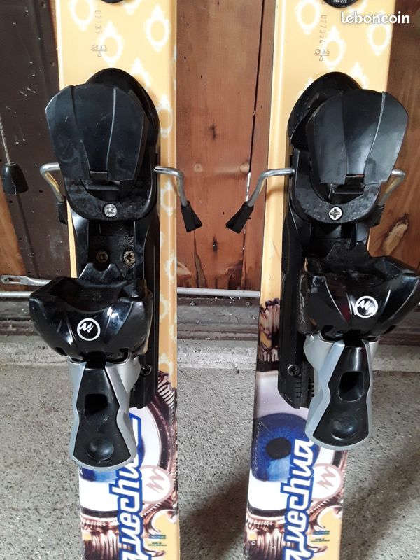 ski enfant occasion DYNASTAR TEAM-SPEED taille:140 cm = 1 mètre 40
