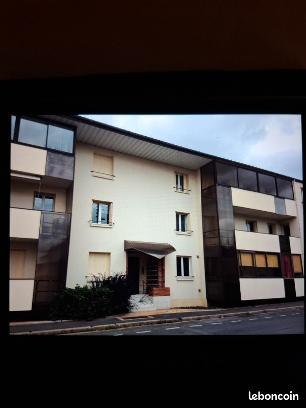 Appartement 3 pièces 80 m² · à Montluçon · 80 m² · 85 000 €