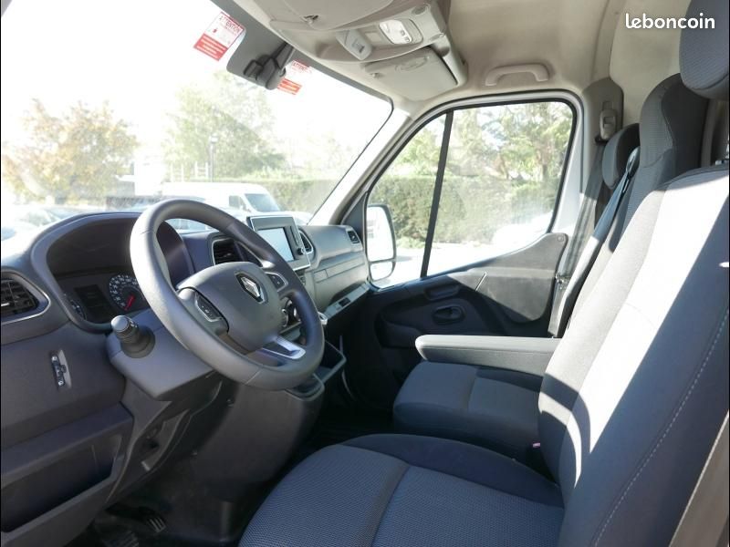 Renault Master Fg F3300 L1H2 2.3 Blue dCi 135ch Grand Confort Euro6 (image 8)