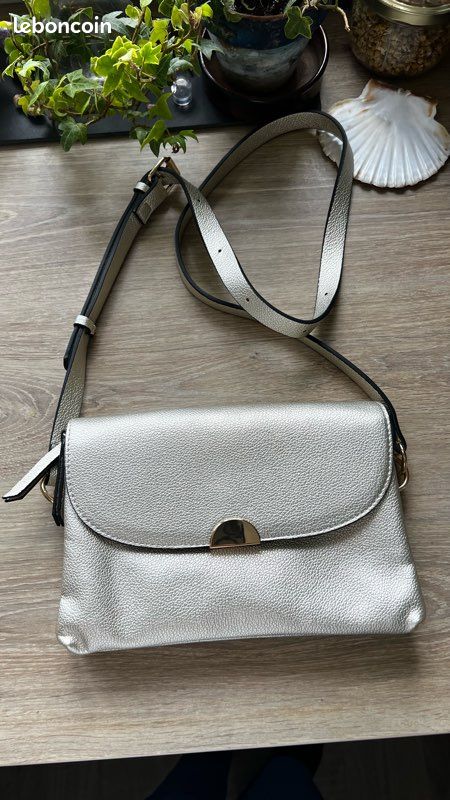 Sac bandoulière doré Eram Accessoires Bagagerie