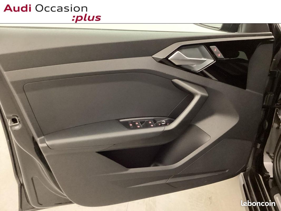 Audi A1 Sportback 35 TFSI 150ch S line S tronic 7 (image 20)