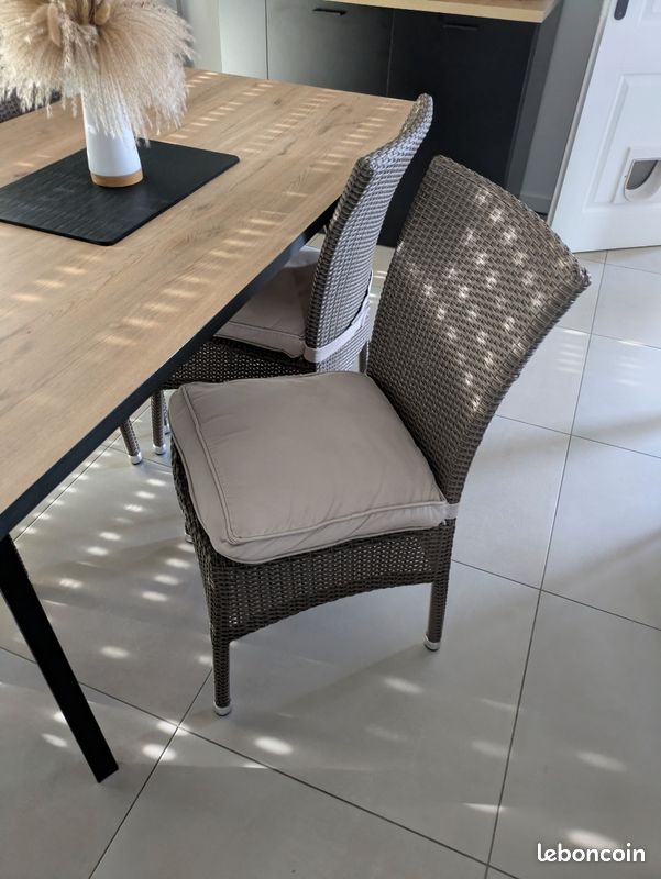 Chaise (image 2)
