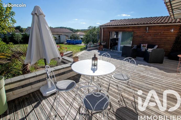Maison 7 pièces 156 m²