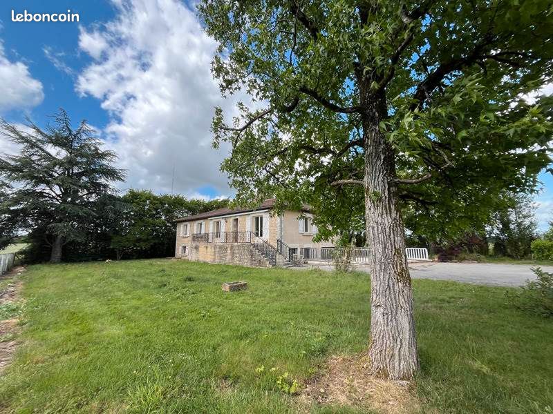 Maison 7 pièces 167 m² · à Maisonnay · 167 m² · 127 680 €