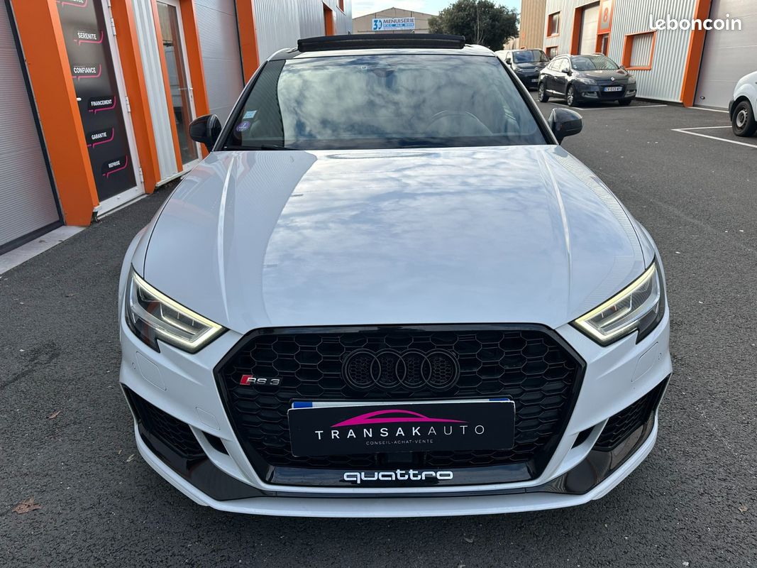 AUDI RS3 SPORTBACK Berline 2.5 TFSI DAZA 400 S tronic 7 Quattro Immat FR *Sieges RS / Toit ouvrant / Bang Olufsen (image 8)