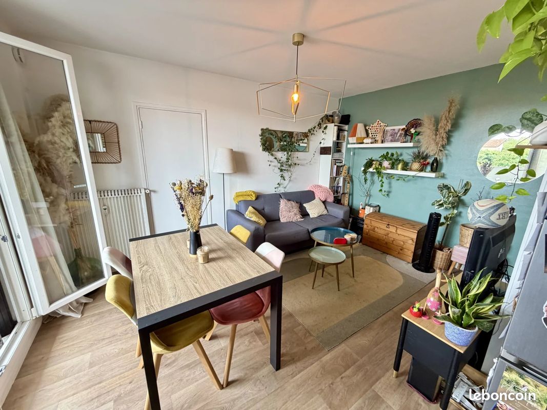 Appartement 2 pièces 32 m² · à Saint-Maur-des-Fossés · 32 m² · 1 150 €/mois
