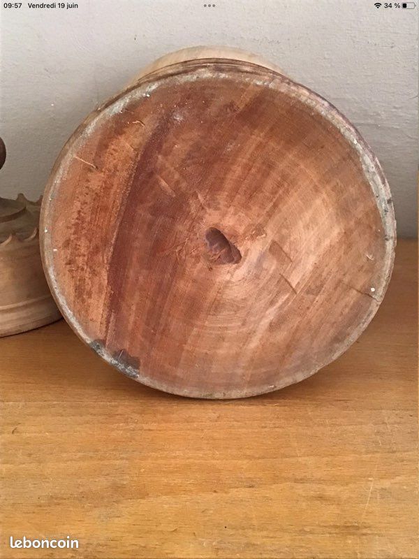 Grande Grolle en Bois Tourné Sculptée - H 40 cm (image 6)