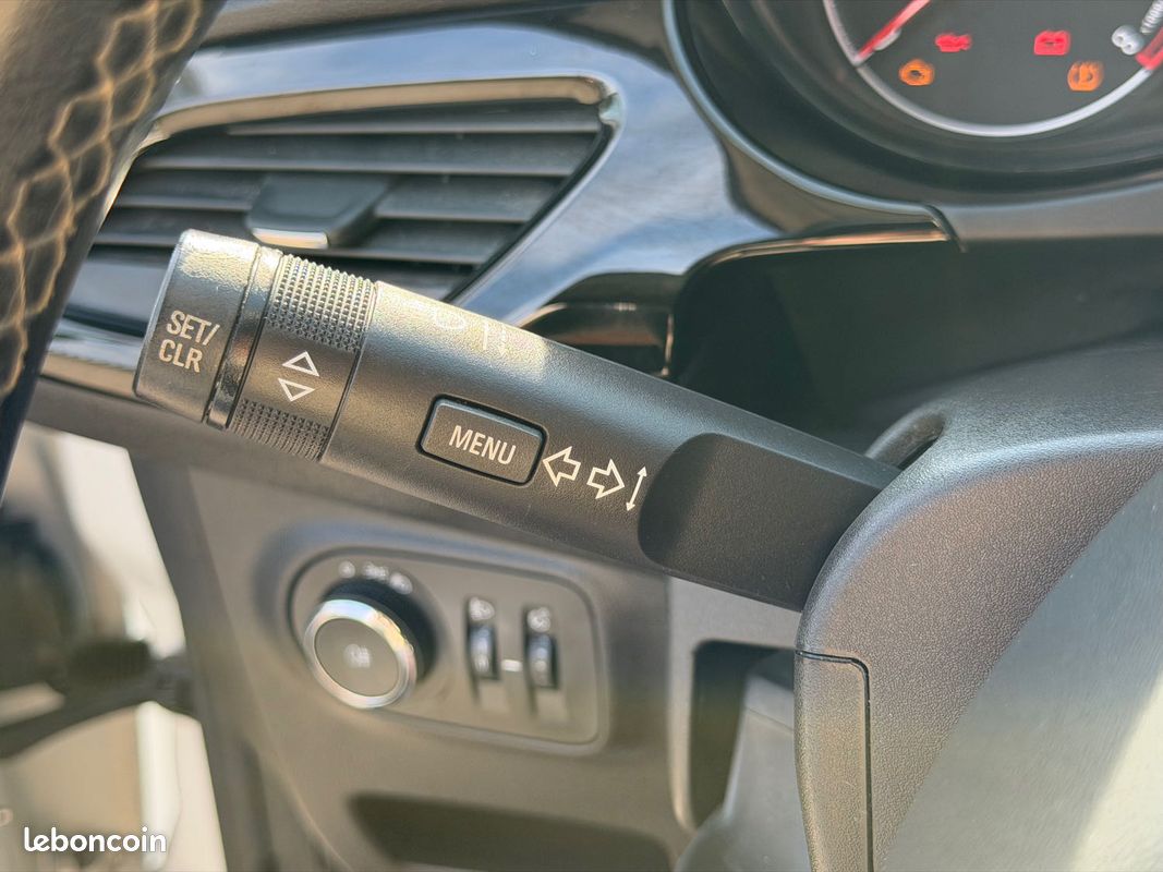 Opel Corsa E 1.4 90ch Innovation - Car Play - GPS - Clim - Révisée & Garantie 6 mois (image 30)