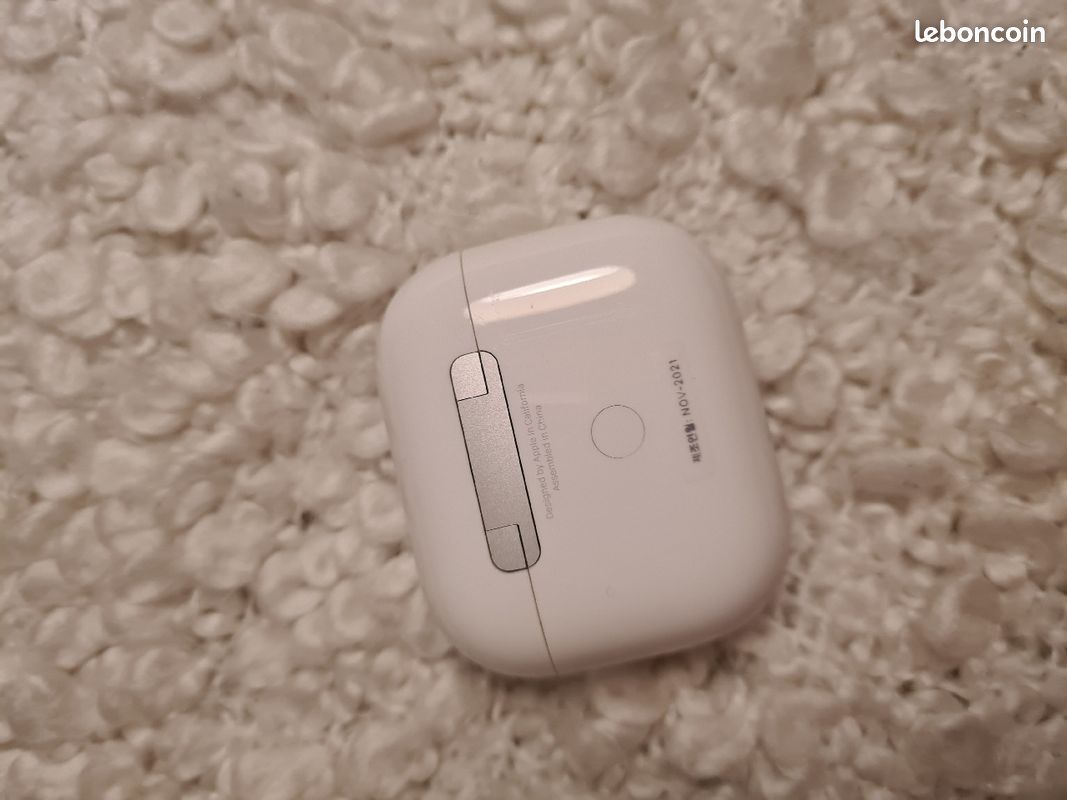 Airpods 3 (image 5)