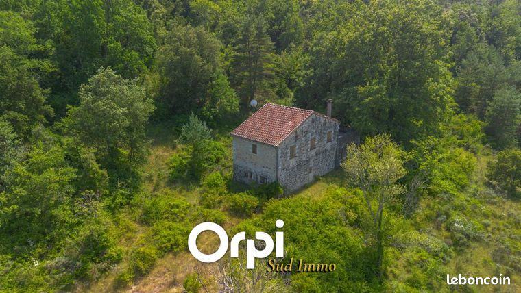 Ferme 2 pièces 128 m²