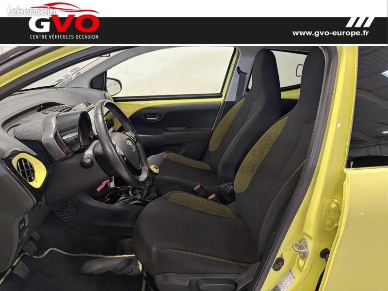 Toyota Aygo 1.0 VVT-i 69ch x-play 5p (image 13)