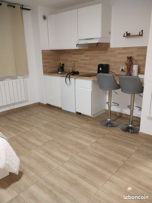 Appartement 1 pièce 31 m² · à Crécy-la-Chapelle · 30,6 m² · 650 €