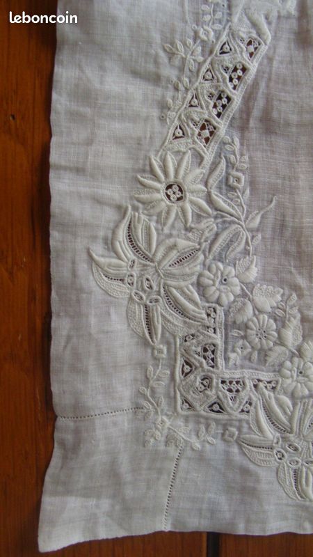 AnnonceBoite a mouchoir vintage - Découvrez notre vaste sélection