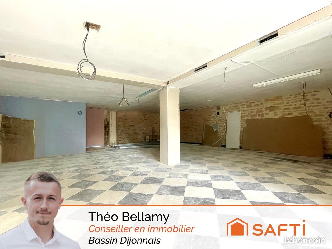 Local commercial 240 m² · à Dijon · 240 m² · 399 000 €