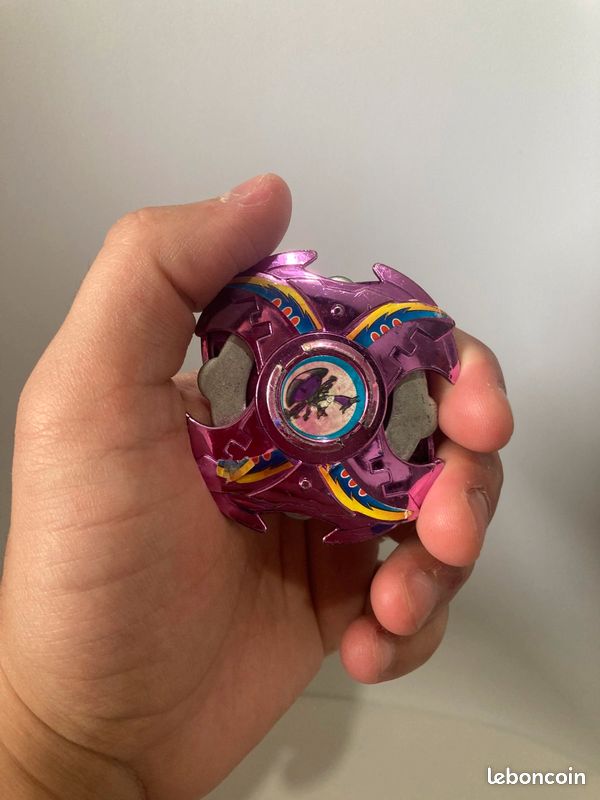 Toupie Beyblade Violet (image 1)