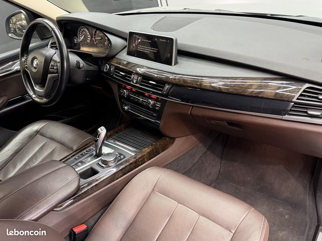 BMW X5 xDrive 30d - BVA Lounge Plus - Suivi complet BMW - Sièges électriques - Attelage - Affichage tête h (image 10)