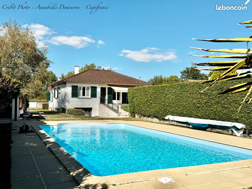 Maison 4 pièces 122 m² · à Mozac · 122 m² · 396 000 €