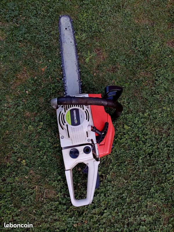 Tronconneuse (image 1)