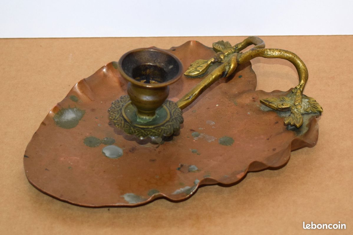 Ancien bougeoir à main en bronze et cuivre - fin 19e siècle (image 3)