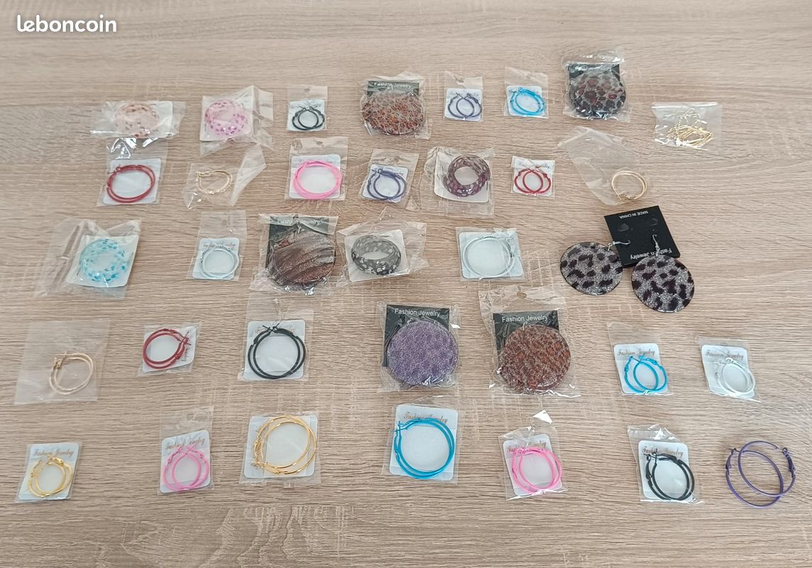 Lot boucle d'oreille (image 1)