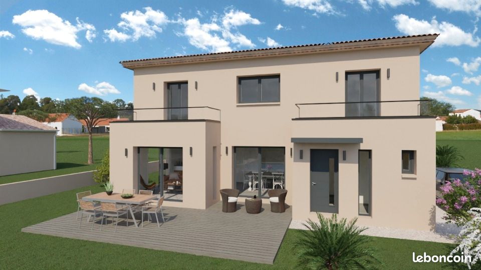 Maison 5 pièces 105 m² · à La Crau · 105 m² · 645 000 €