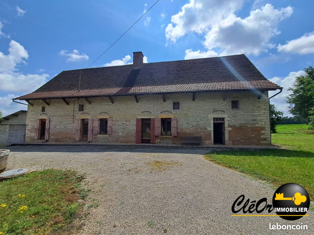 Maison 6 pièces 112 m² · à La Chapelle-Naude · 112 m² · 367 000 €