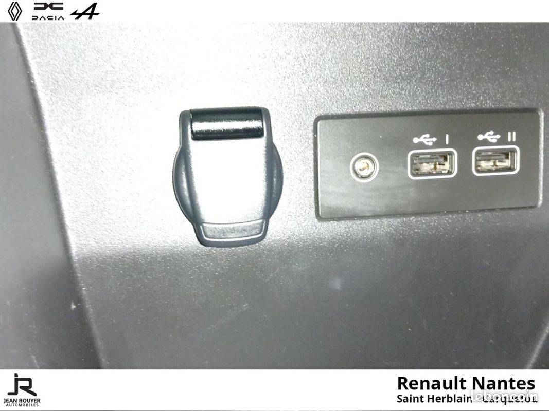 Renault Clio 1.0 TCe 90ch Evolution (image 27)