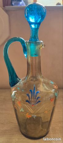 3 PETITS VERRES A Liqueur Sur Pied Ancien En Ouraline Jaune Verre Moule