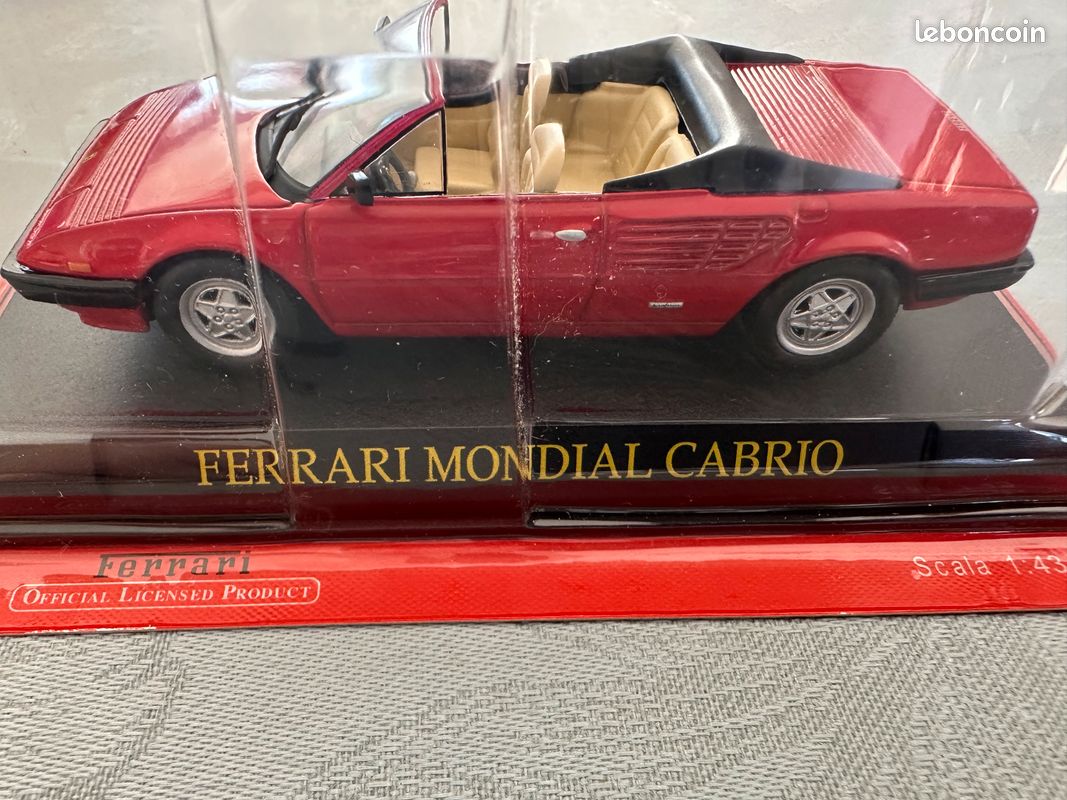 Lot De Miniatures Ferrari 1/43 - Voitures De Collection D'occasion, Plusieurs Modèles