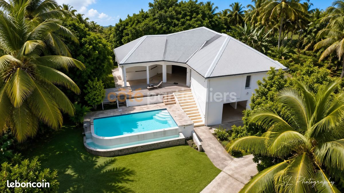 Maison 4 pièces 113 m² · à Baie-Mahault · 113 m² · 560 000 €