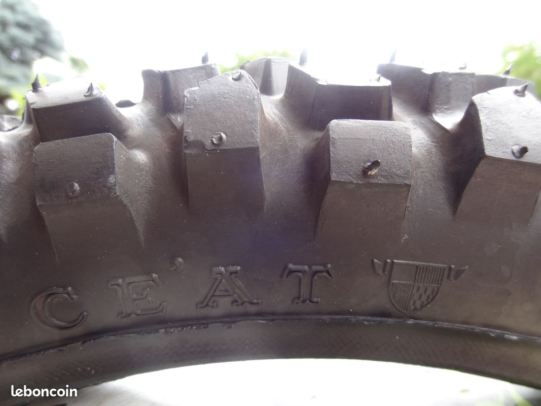 Pneu Cross neuf 250- 19 MCR CEAT (image 2)