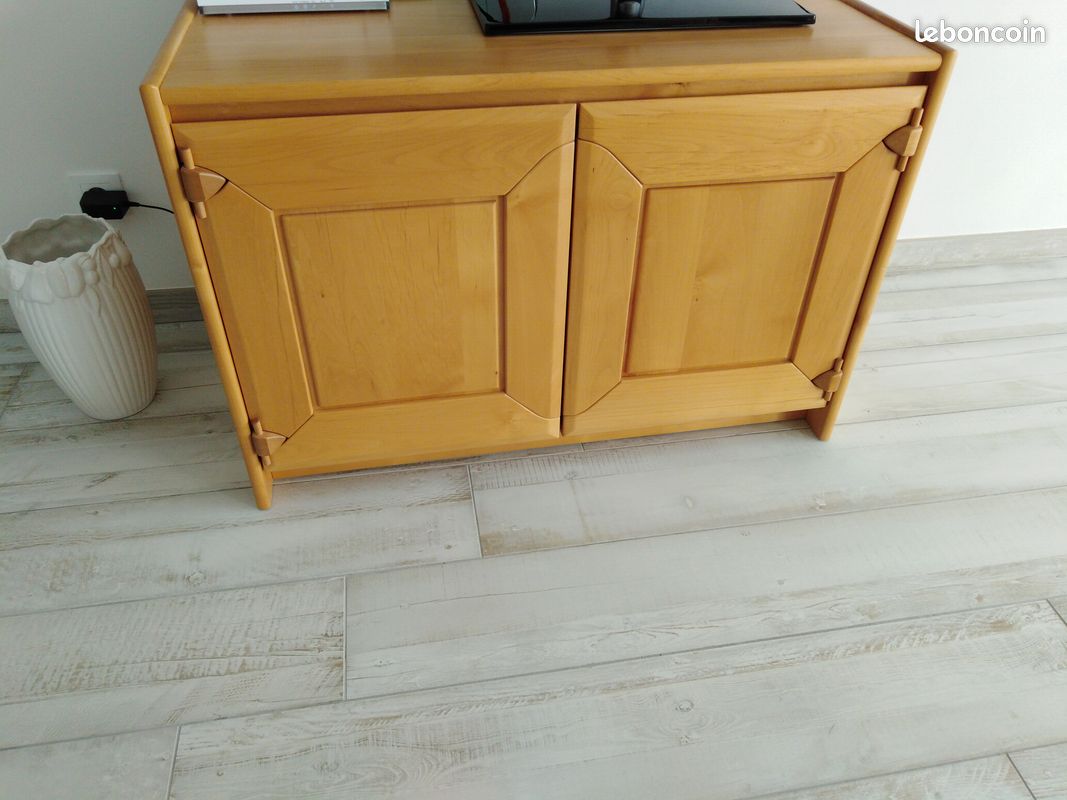 Meuble TV Crozatier 2 portes en aulne (image 2)