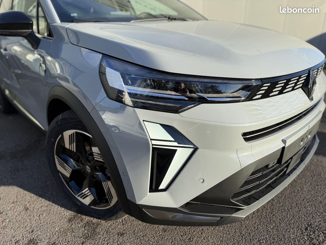 RENAULT SYMBIOZ E-Tech FULL Hybride 160 TECHNO - PACK HIVER-HAYON ELEC-ROUE DE SECOURS (image 33)