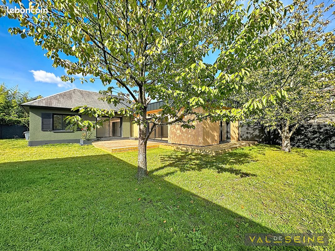 Maison 5 pièces 120 m² · à Bihorel · 120 m² · 449 000 €