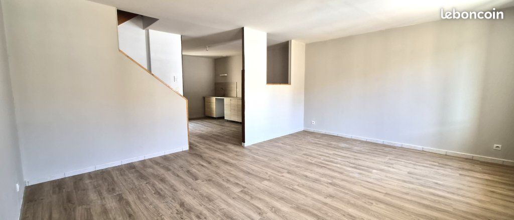 Appartement 4 pièces 84 m² · à Chazelles-sur-Lyon · 84 m² · 695 €