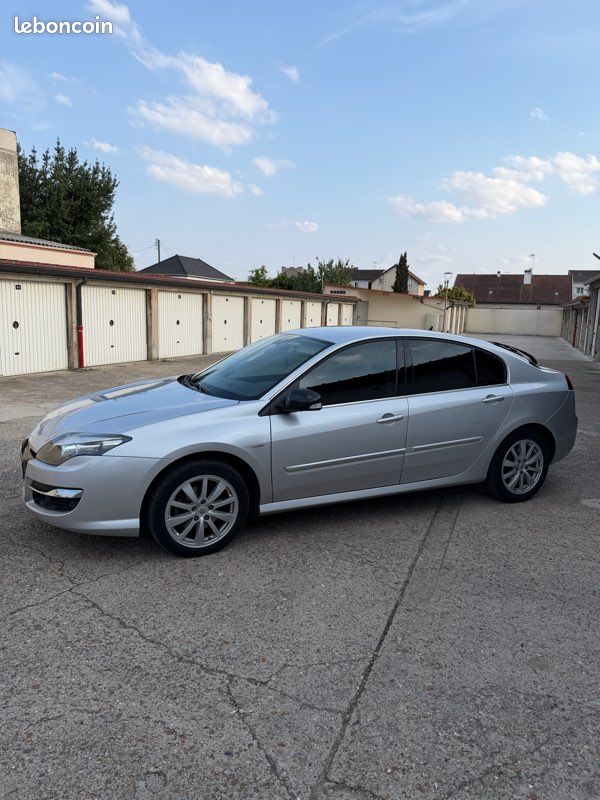 Renault Laguna Bose (image 3)