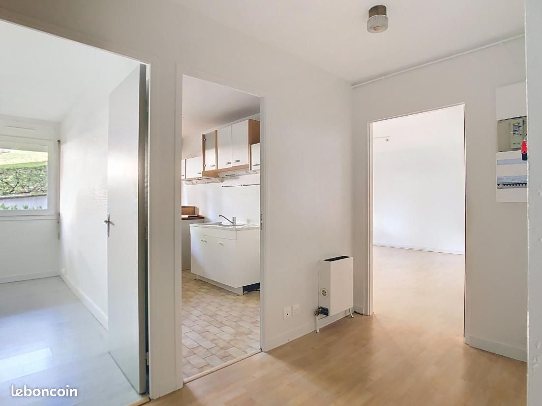 Appartement a louer aurillac - 2 pièce(s) - 55 m2 - Surfyn