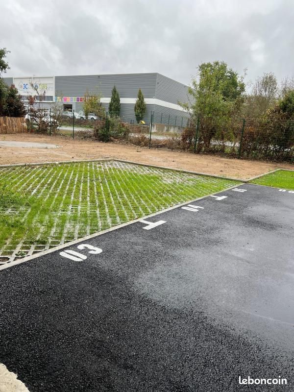 Parking 15 m² · à Saint-Herblain · 15 m² · 95 €/mois