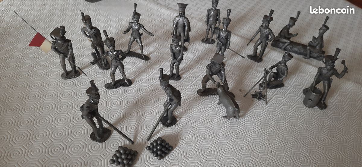 Figurine étain Les étains Du Prince – Le Bivouac, Lanciers Trinquant, Bon état