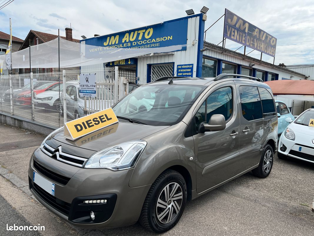Berlingo 1.6 hdi boite auto 100cv 126.500kms gps clim poss garantie 12 / 26 / 36 mois (image 1)