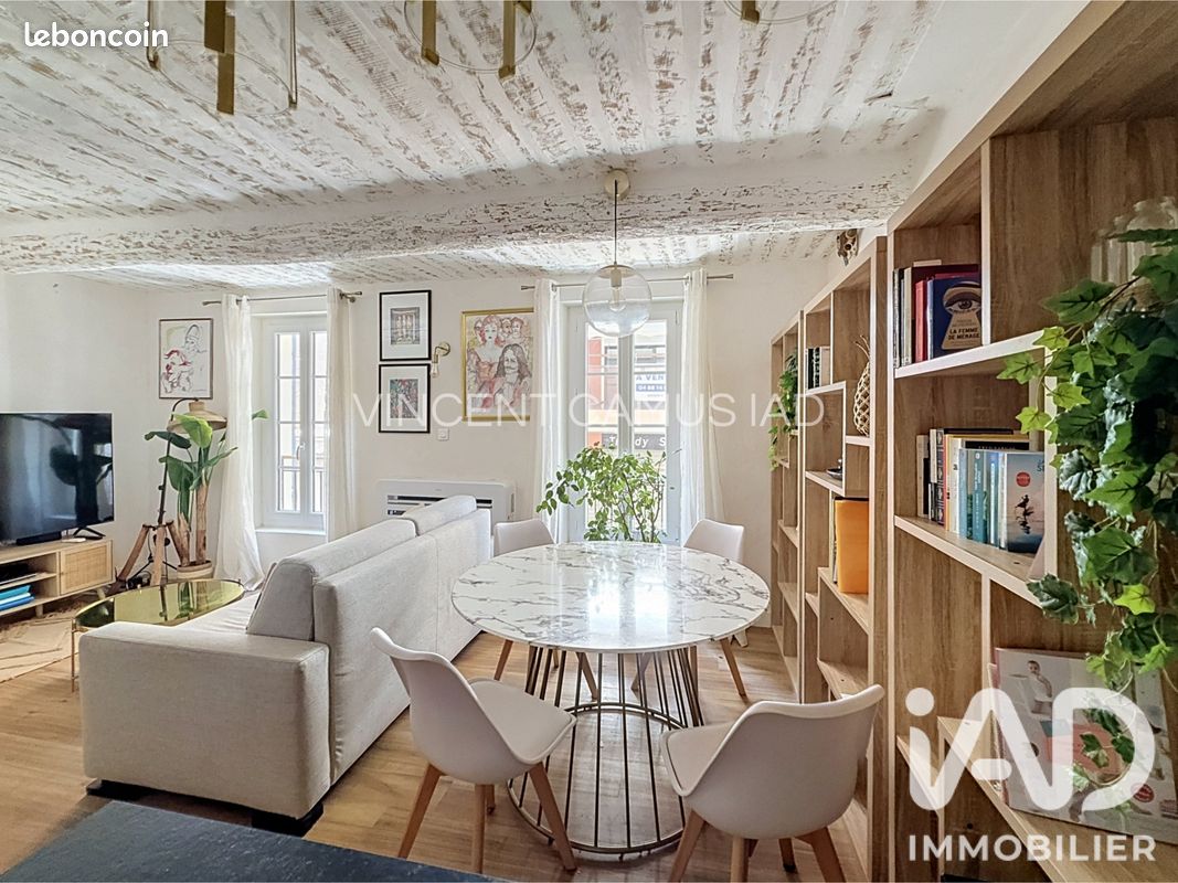 Appartement 2 pièces 36 m² · à Sanary-sur-Mer · 36 m² · 273 000 €