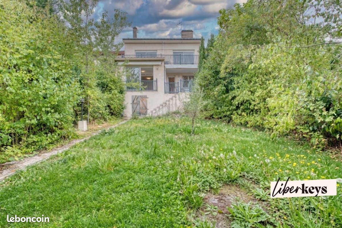 Maison 8 pièces 154 m² · à Essey-lès-Nancy · 154 m² · 349 000 €