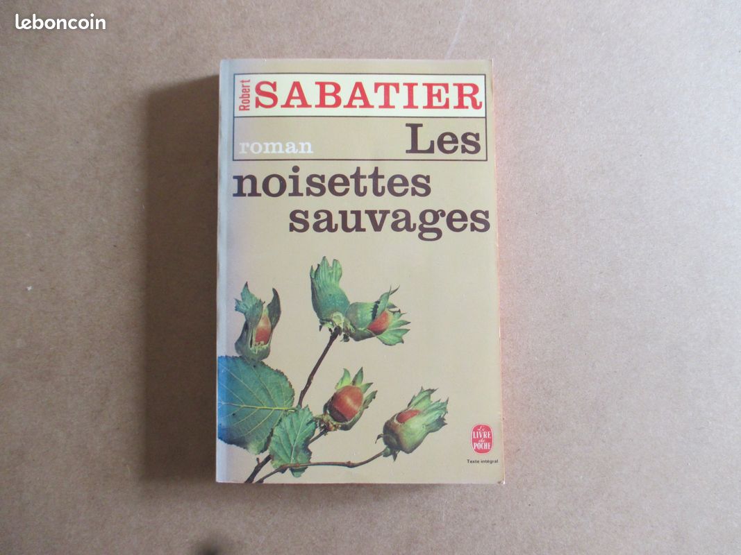 Livre Les noisettes sauvages - Robert Sabatier (image 1)