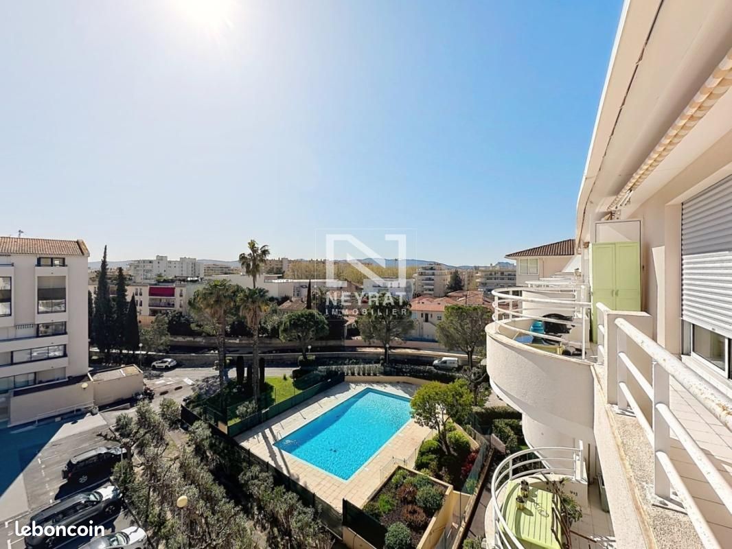 Appartement 4 pièces 79 m² · à Saint-Raphaël · 79 m² · 450 000 €