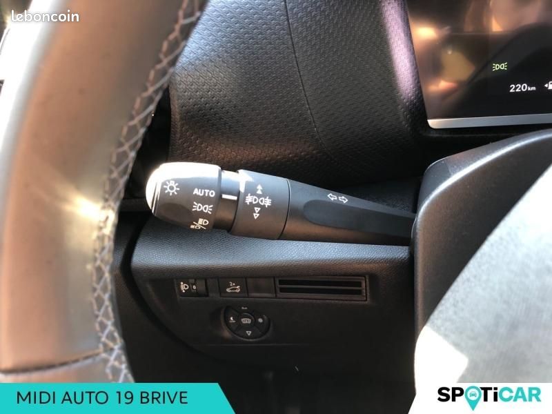 Citroen C4 X 1.2 PureTech 130ch S&S MAX Automatique (image 23)
