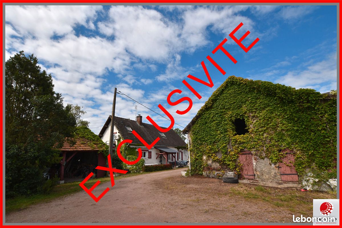 Maison 7 pièces 135 m² · à Montaigu-le-Blin · 135 m² · 235 000 €